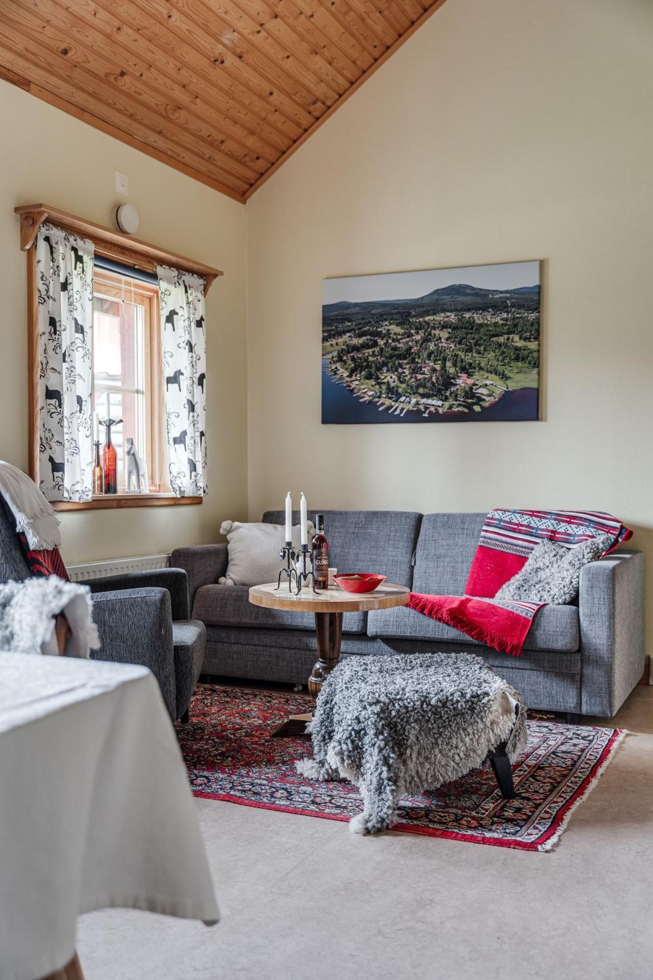 Sagolandsbyn Villa Mora Buitenkant foto